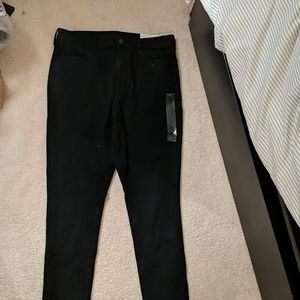 Black American Eagle jegging